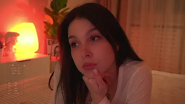 Snapshot of Akaruiiii chatting on 02.25.26 Akaruiiii online show from 02.25.26