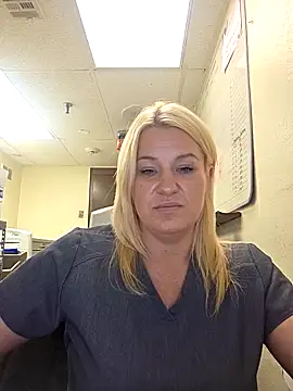 LadyB07 online show from 04.29.26