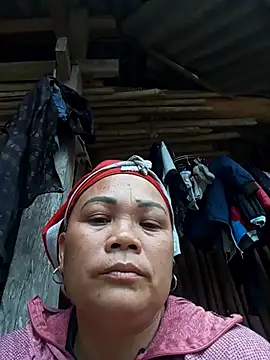 Snapshot of Heylen_hooo chatting on 02.25.26 Heylen hooo online show from 02.25.26