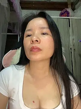 Ivy Trix2 online show from 03.22.26