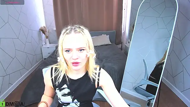 Tessa Ashe online show from 04.15.26