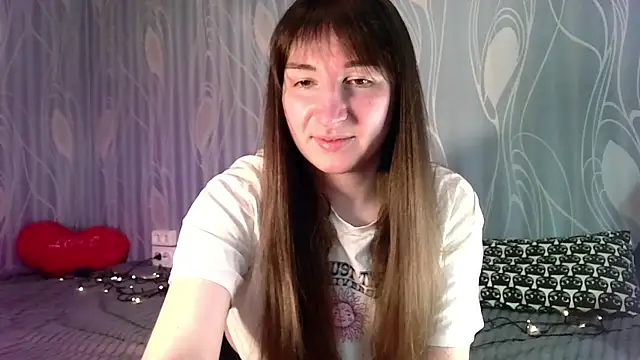 Birdie Kiss online show from 05.18.26