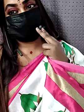 Cutie Nila online show from 04.10.26