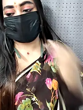 Cutie Nila online show from 05.16.26