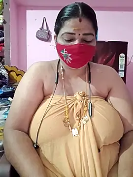 Snapshot of tamil_lathikaaa chatting on 07.10.26 tamil lathikaaa online show from 07.10.26