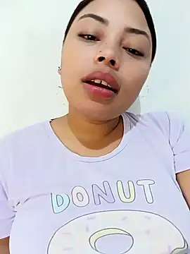 Naomi Summer  online show from 02.26.26