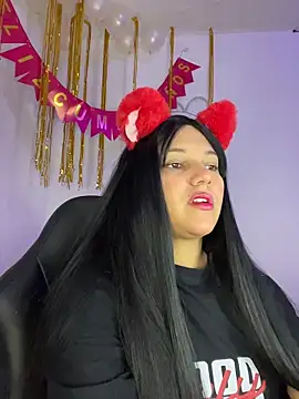 aurora bela online show from 04.01.26