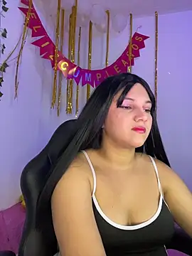 aurora bela online show from 04.02.26