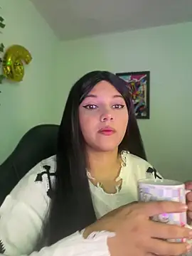 aurora bela online show from 04.08.26