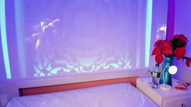 VeronicaCream  online show from 07.29.26