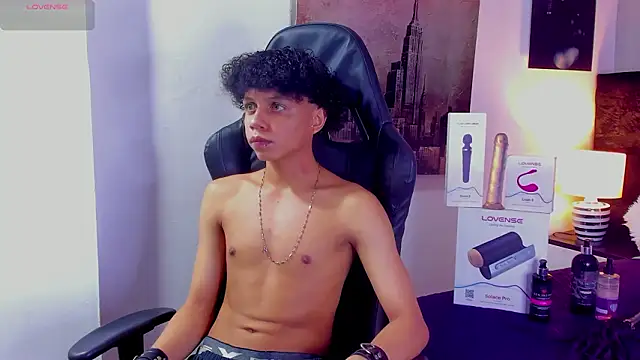 Taylor Black 01 online show from 02.25.26