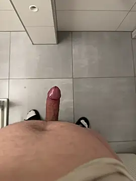 Snapshot of KaCipala chatting on 02.26.26 KaCipala online show from 02.26.26