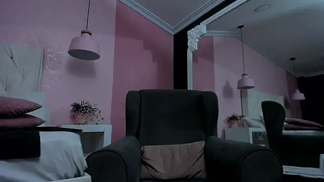 DanteLuxx online show from 03.21.26