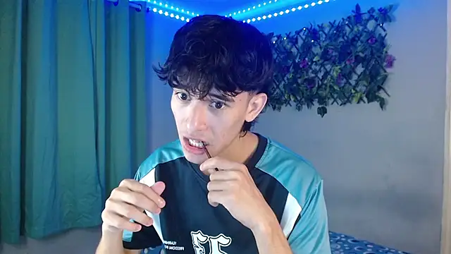 noah millerx online show from 04.11.26