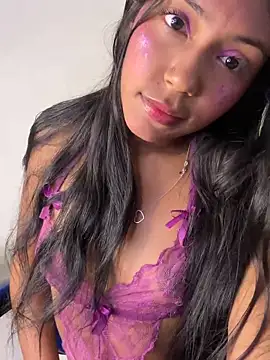 Maddie 7 online show from 04.11.26