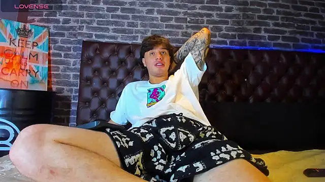 EXCLUSIVE8 online show from 03.01.26