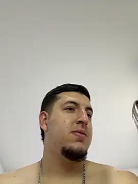 Snapshot of LiamAndEmma chatting on 02.28.26 LiamAndEmma online show from 02.28.26