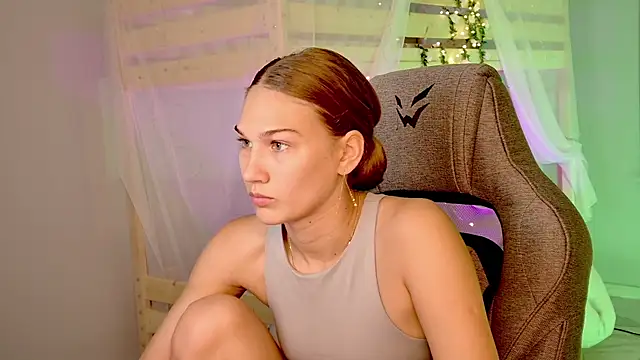 Sweet Emilya online show from 07.14.26