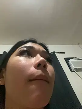 azumi suzako online show from 04.09.26