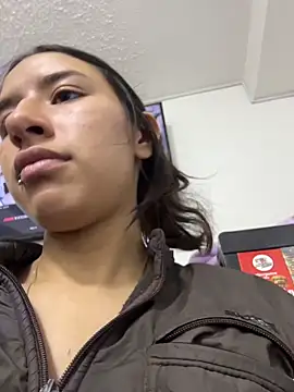 LilyRossi  online show from 06.06.26