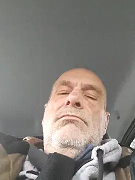 lui8181 online show from 03.31.26