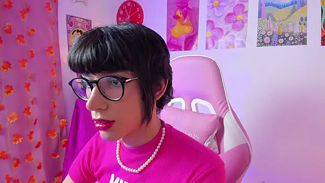 Snapshot of Madeline_21 chatting on 03.13.26 Madeline 21 online show from 03.13.26