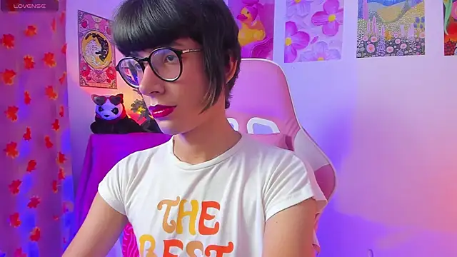 Snapshot of Madeline_21 chatting on 03.15.26 Madeline 21 online show from 03.15.26