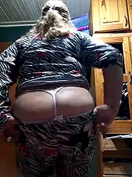 momismilf544 online show from 04.08.26