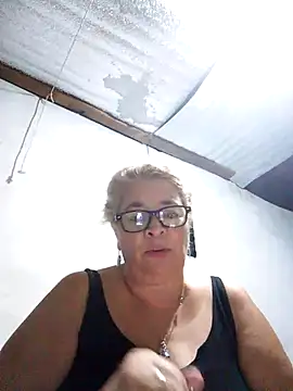 momismilf544 online show from 04.11.26