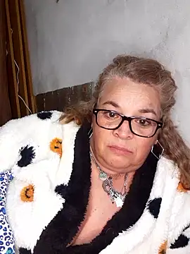 momismilf544 online show from 05.31.26
