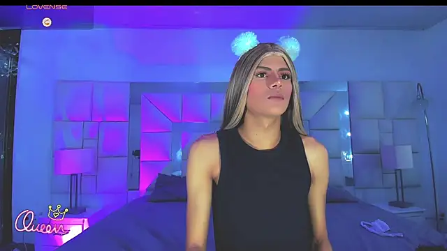 Snapshot of Roxy_alexa chatting on 05.30.26 Roxy alexa online show from 05.30.26
