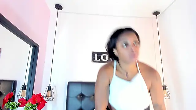 Snapshot of KatallelaMurillo chatting on 03.30.26 KatallelaMurillo online show from 03.30.26