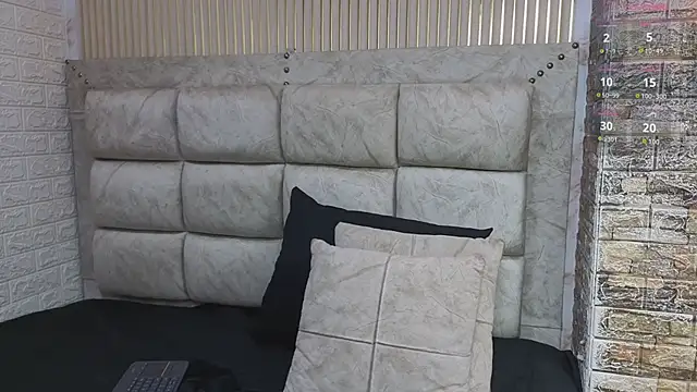 ElisVega online show from 04.15.26