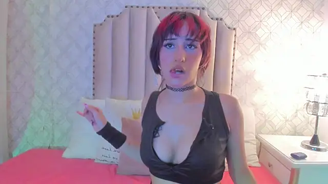 mika doll online show from 04.08.26