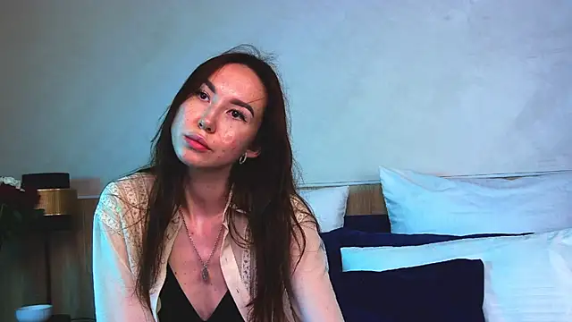 EmilyGray   online show from 06.22.26
