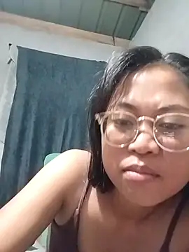 angelpinay44 online show from 04.04.26