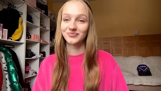 Anika Socutehe online show from 03.03.26