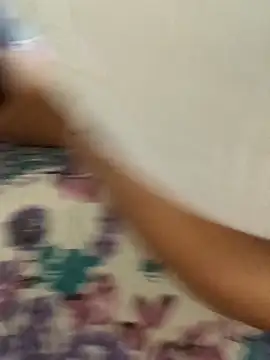 Snapshot of MAYA_BED_GIRL chatting on 03.28.26 MAYA BED GIRL online show from 03.28.26