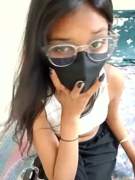 Snapshot of MAYA_BED_GIRL chatting on 03.30.26 MAYA BED GIRL online show from 03.30.26