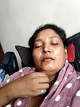 Snapshot of mysteriousgal031 chatting on 03.01.26 mysteriousgal031 online show from 03.01.26