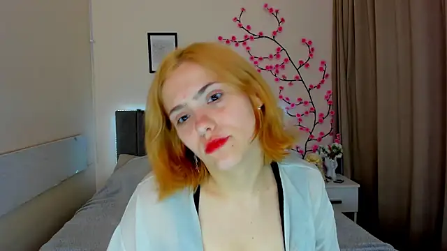DellaRows online show from 07.13.26