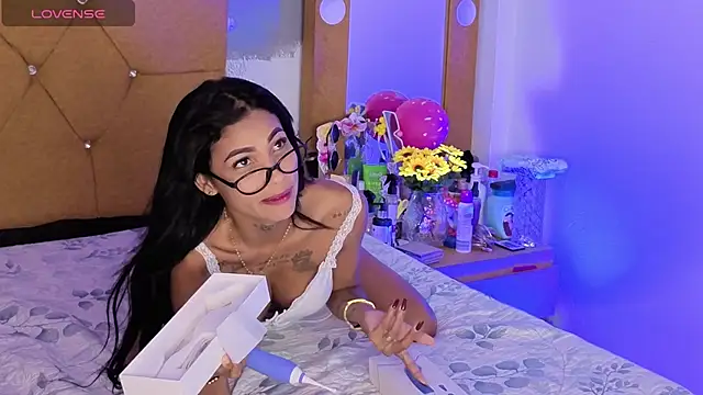 Snapshot of Antonella-smitt chatting on 03.02.26 Antonella-smitt online show from 03.02.26