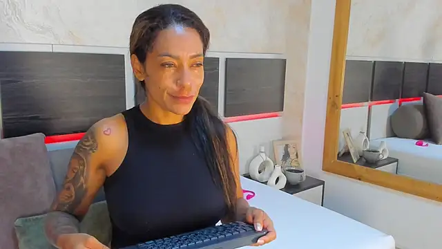 Natalia Cruzz online show from 03.30.26