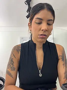 VioletaHills  online show from 06.23.26