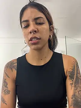 VioletaHills  online show from 07.04.26