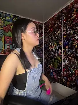 Snapshot of Anni_Rose chatting on 03.01.26 Anni Rose online show from 03.01.26