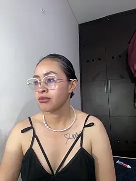 Anni Rose online show from 03.11.26