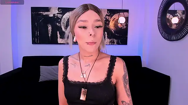 ClaireDawsonX online show from 03.24.26