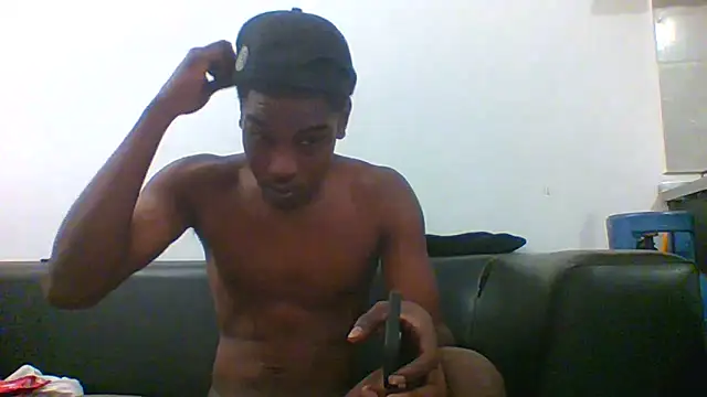 Snapshot of charles_king chatting on 06.20.26 charles king online show from 06.20.26