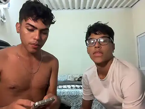 DeividBigCock23 online show from 04.25.26